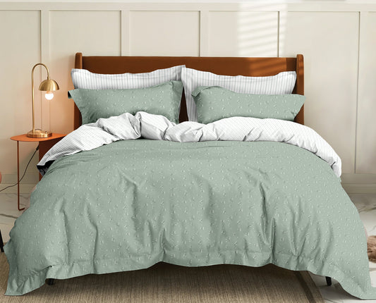 Flower Bed Comforter - Evermore